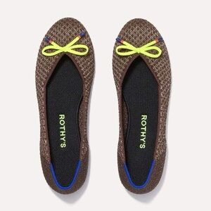Rothy’s bronze metallic flats